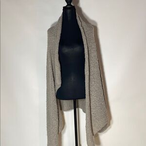 Cozy Women's large scarf or shawl  in Cream